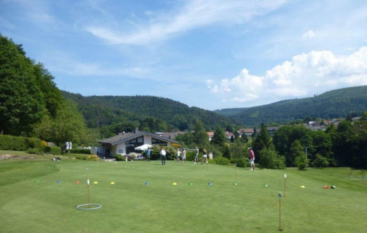 Nashira Kurpark Hotel -100 Prozent Barrierefrei- Bad Herrenalb Esterno foto