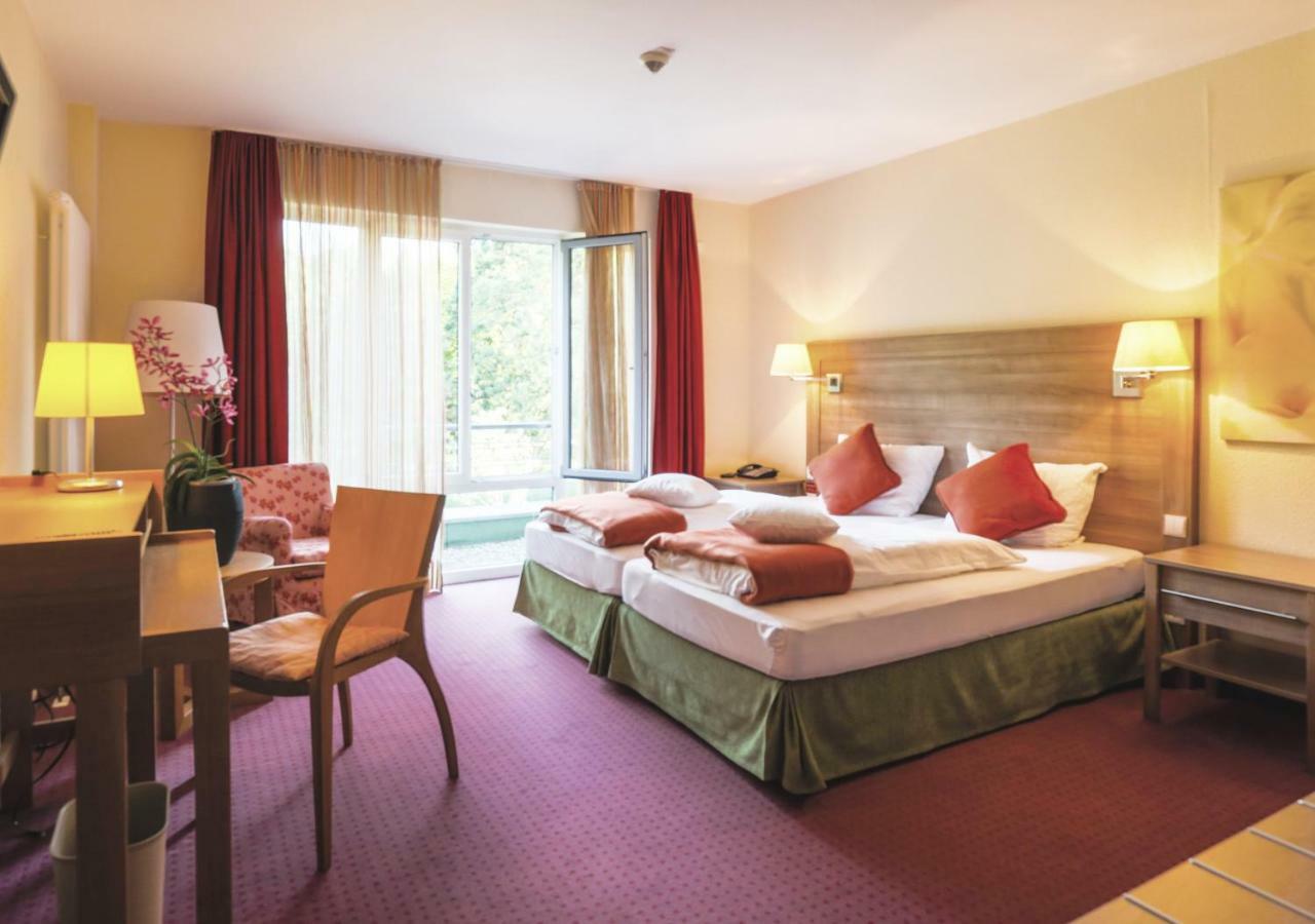 Nashira Kurpark Hotel -100 Prozent Barrierefrei- Bad Herrenalb Esterno foto